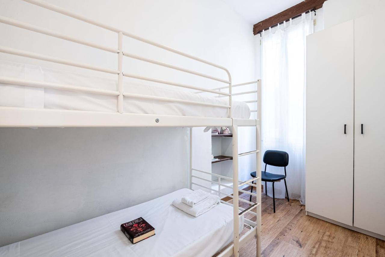 Student's Apartment-simple&basic In The Center Of Appartement Florence